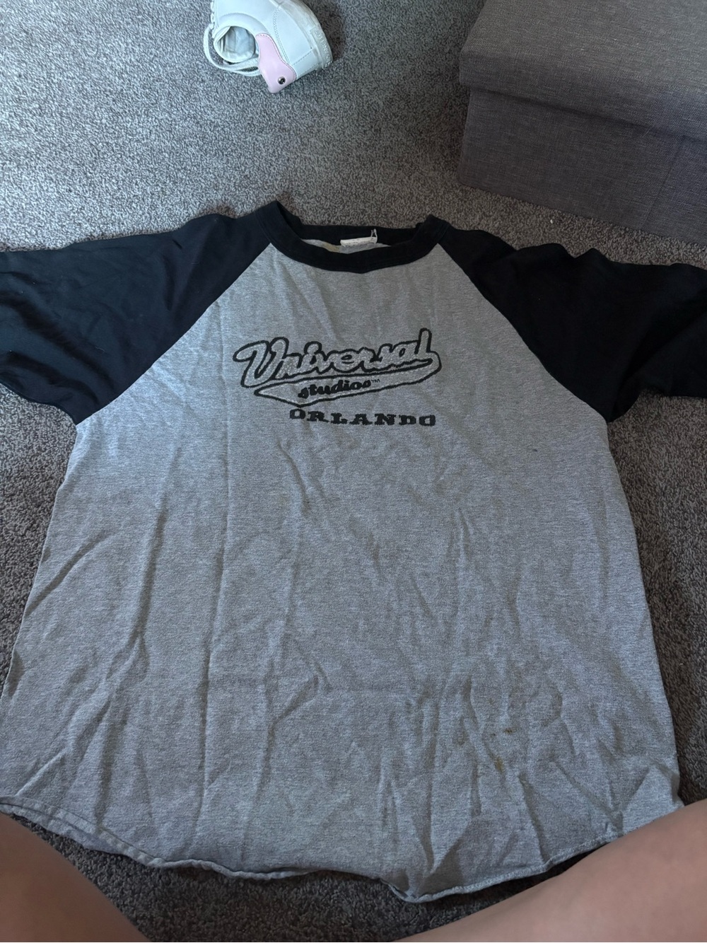 Universal Two-Tone Raglan Tee - Gray and Black